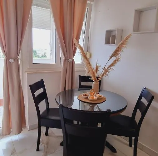 Maris Apartment Split